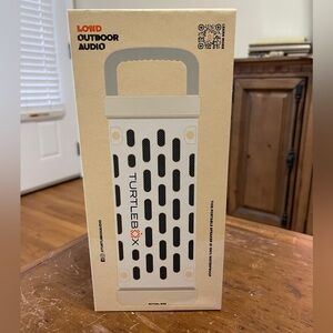 Turtlebox Ranger Portable Bluetooth Speaker - White